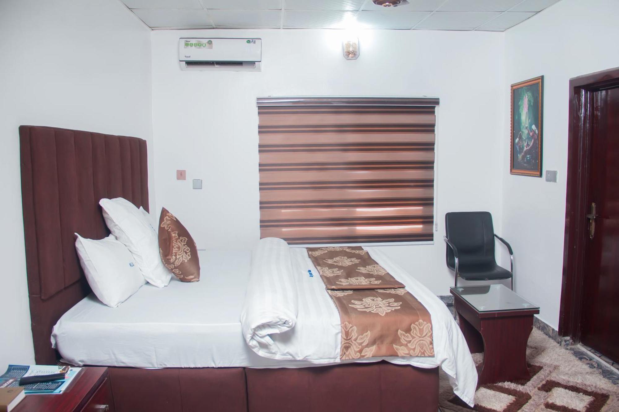 Kay Luxury Suites Ούγιο Εξωτερικό φωτογραφία